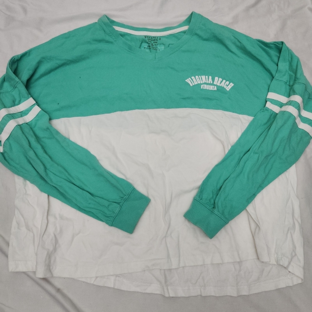 Infinity jersey Women's Size Large Green Virginia Beach shirt #C23